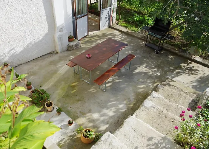 With A Parking Space Sumartin, Brac - 12487